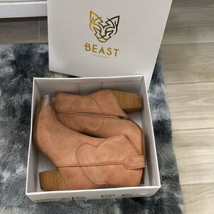 New in box. Beast brand cowgirl boots. Size 8.5 med